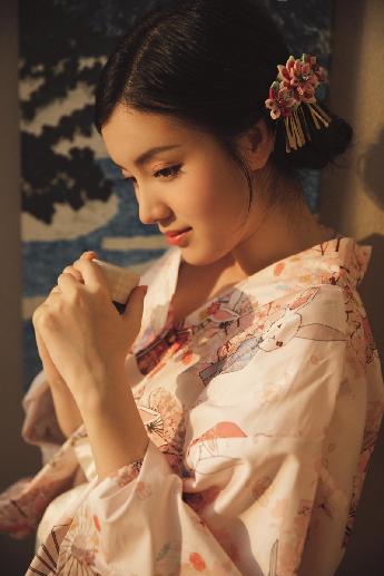 免费观看MV大片高清