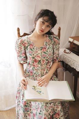 胡桃尿道口挤出白色脓状物