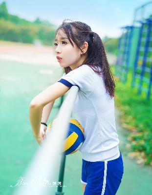 少女初恋吃小头头视频免费